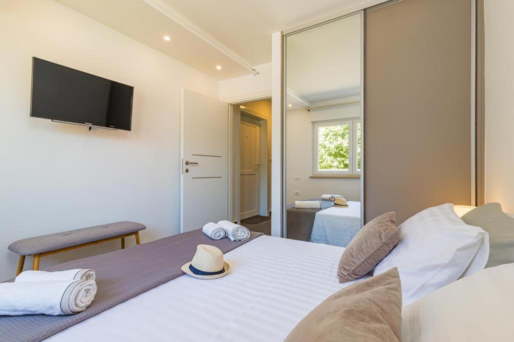 N&G New Apartment Stoja Beach PUY 외부 사진